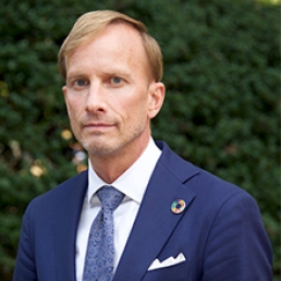 Mark Dybul