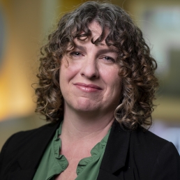 Rebecca Shore headshot