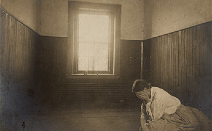 Now: A Changing View - Crying Woman