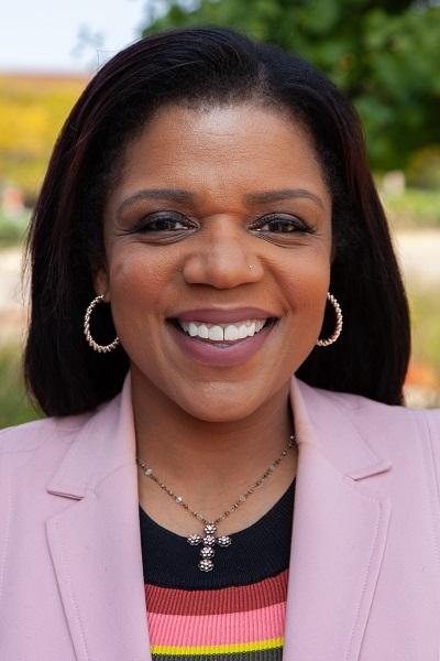 Profile photo of Debra Furr-Holden